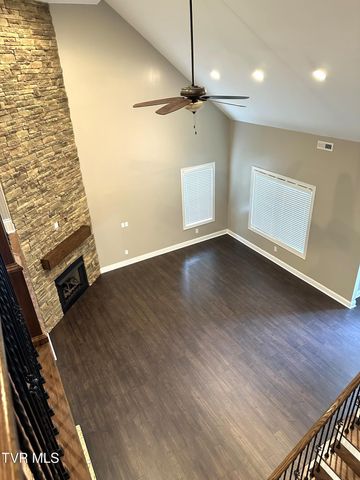 2728 Edinburgh Channel Road, Kingsport, TN 37664