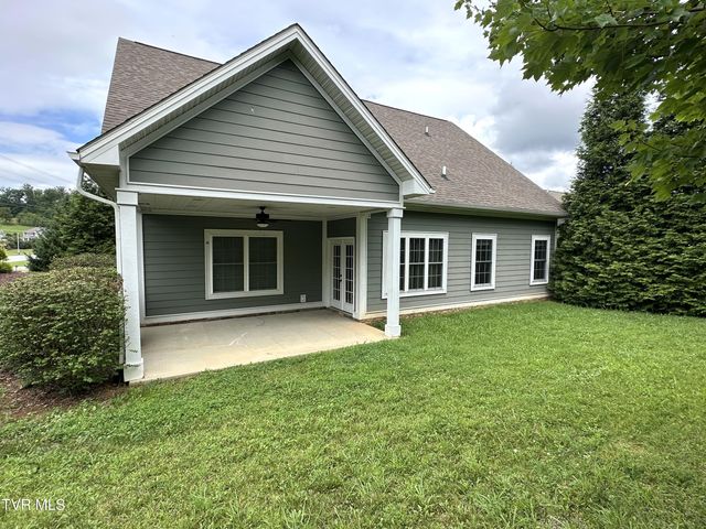 2728 Edinburgh Channel Road, Kingsport, TN 37664
