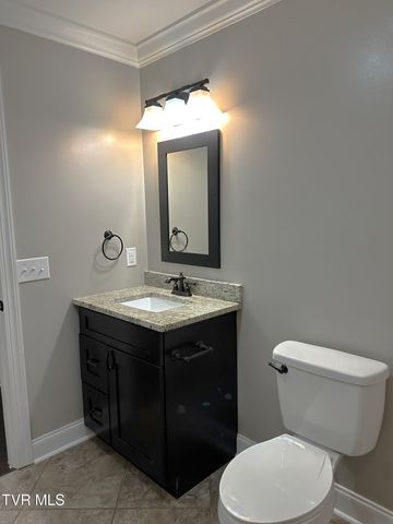 2728 Edinburgh Channel Road, Kingsport, TN 37664