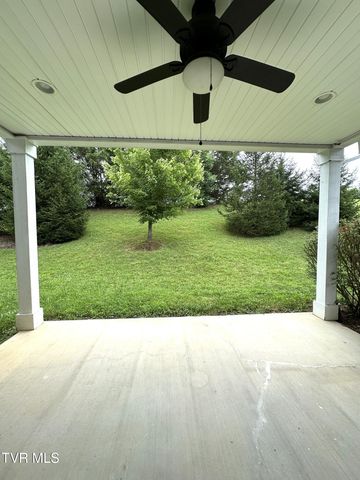 2728 Edinburgh Channel Road, Kingsport, TN 37664