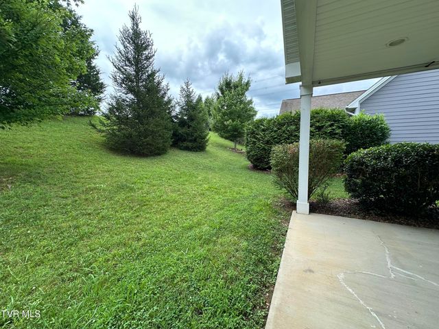 2728 Edinburgh Channel Road, Kingsport, TN 37664