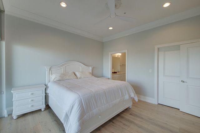 118 Cooper River Drive, Mount Pleasant, SC 29464