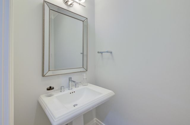 118 Cooper River Drive, Mount Pleasant, SC 29464