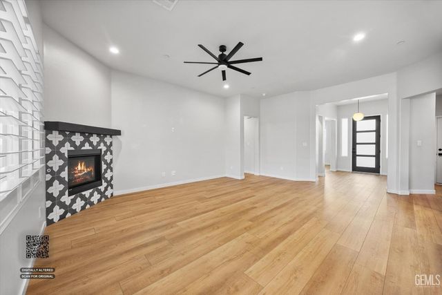 11621 Claret Court, Bakersfield, CA 93311