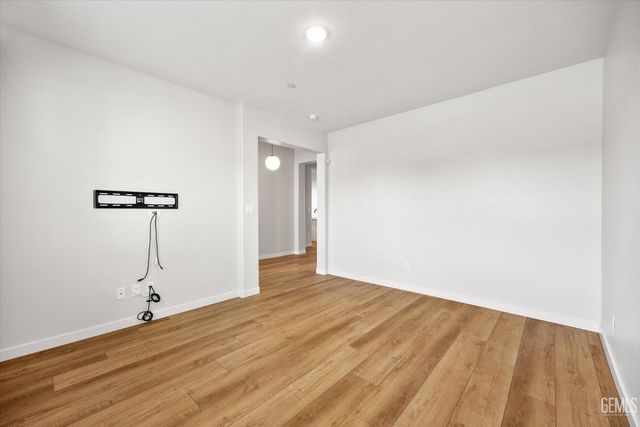 11621 Claret Court, Bakersfield, CA 93311