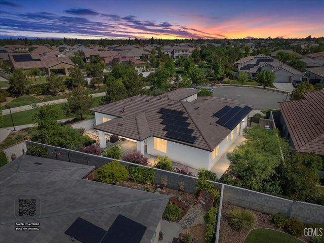 11621 Claret Court, Bakersfield, CA 93311