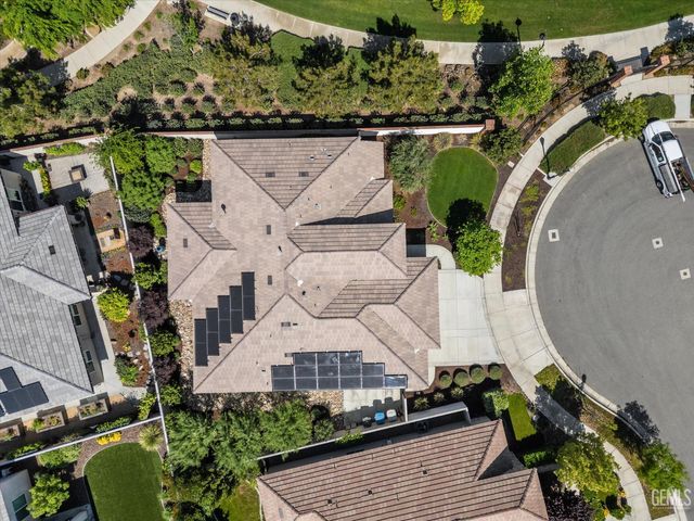 11621 Claret Court, Bakersfield, CA 93311