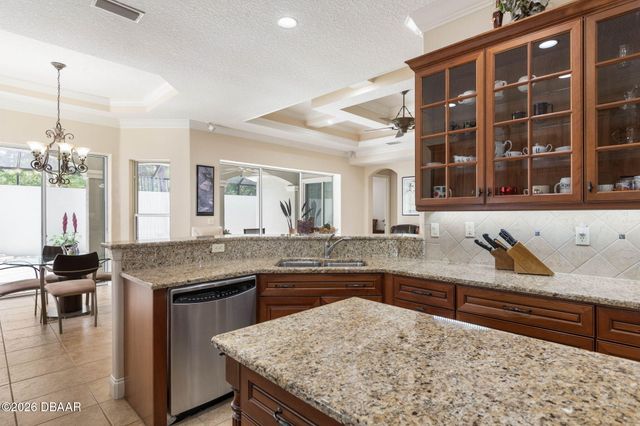 34 S Riverwalk Drive, Palm Coast, FL 32137