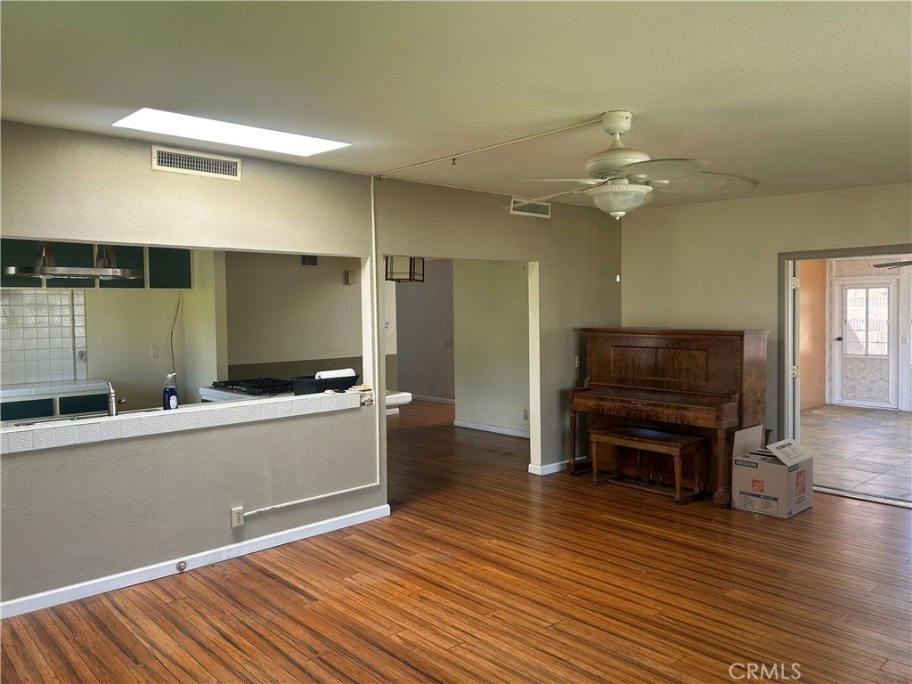506 Pierpont, Costa Mesa, CA 92626 — photo 3