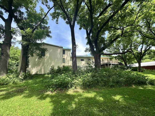 S1664 Farra Road, La Valle, WI 53941