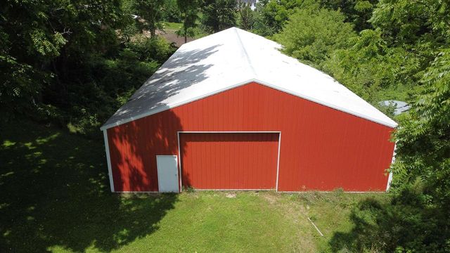 S1664 Farra Road, La Valle, WI 53941