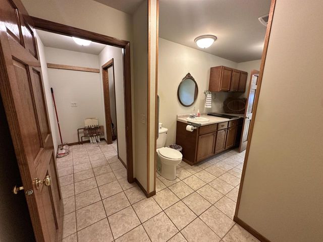 S1664 Farra Road, La Valle, WI 53941