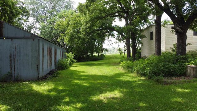 S1664 Farra Road, La Valle, WI 53941