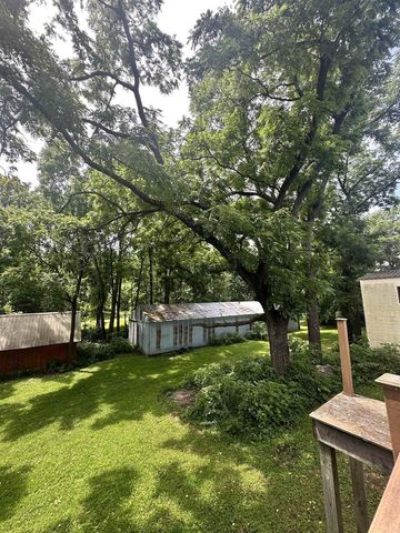 S1664 Farra Road, La Valle, WI 53941