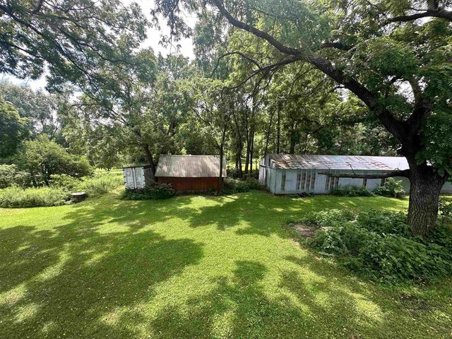 S1664 Farra Road, La Valle, WI 53941