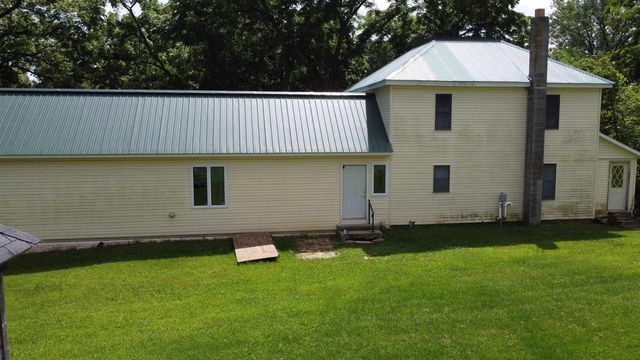 S1664 Farra Road, La Valle, WI 53941