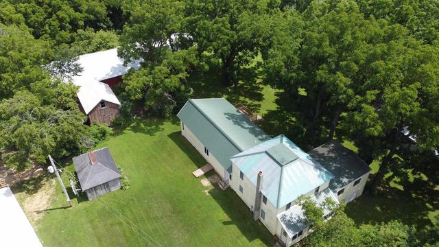 S1664 Farra Road, La Valle, WI 53941