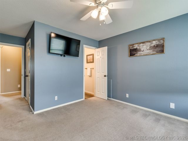 7816 E Broadway Street, Broken Arrow, OK 74014