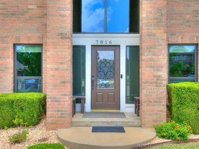 7816 E Broadway Street, Broken Arrow, OK 74014