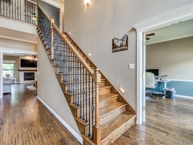 7816 E Broadway Street, Broken Arrow, OK 74014