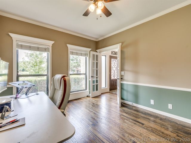 7816 E Broadway Street, Broken Arrow, OK 74014