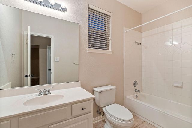 1820 Chasewood DR, Austin, TX 78727