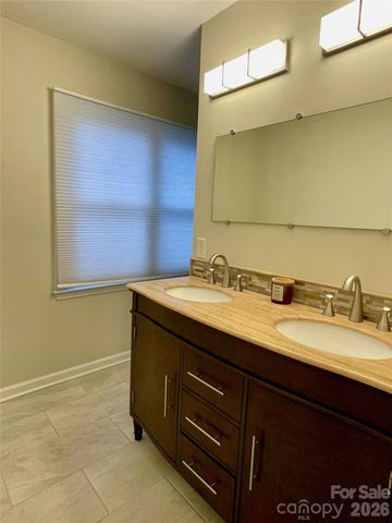 1330 5th Street NE 191, Hickory, NC 28601