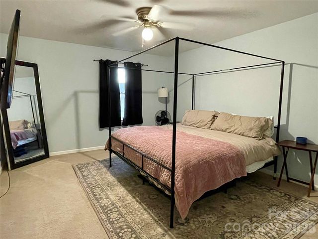 1330 5th Street NE 191, Hickory, NC 28601