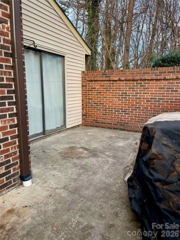 1330 5th Street NE 191, Hickory, NC 28601