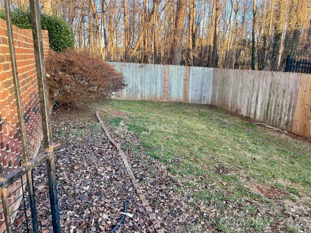 1330 5th Street NE 191, Hickory, NC 28601