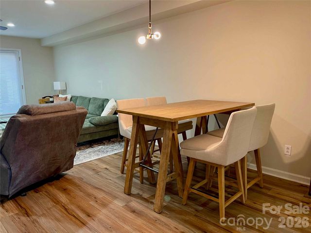 1330 5th Street NE 191, Hickory, NC 28601