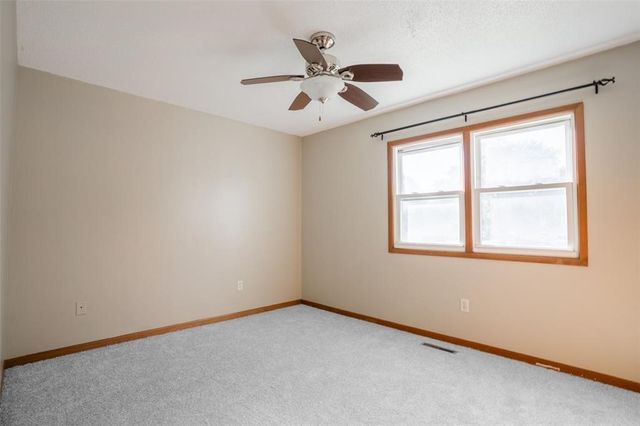 1005 6th Street NW, Altoona, IA 50009