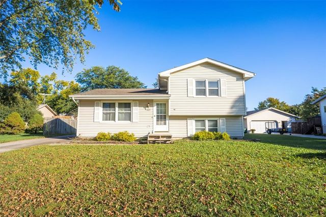 1005 6th Street NW, Altoona, IA 50009