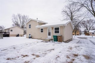 1005 6th Street NW, Altoona, IA 50009
