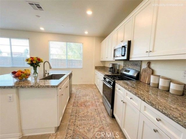 3222 E MT RAINIER Drive, Ontario, CA 91762