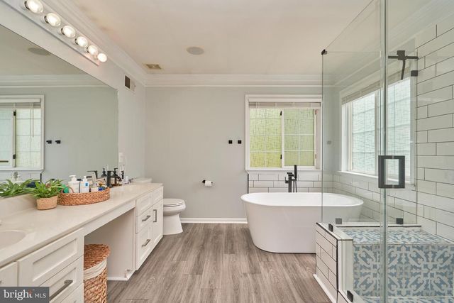 20952 HOLLYBERRY CT, Ashburn, VA 20147