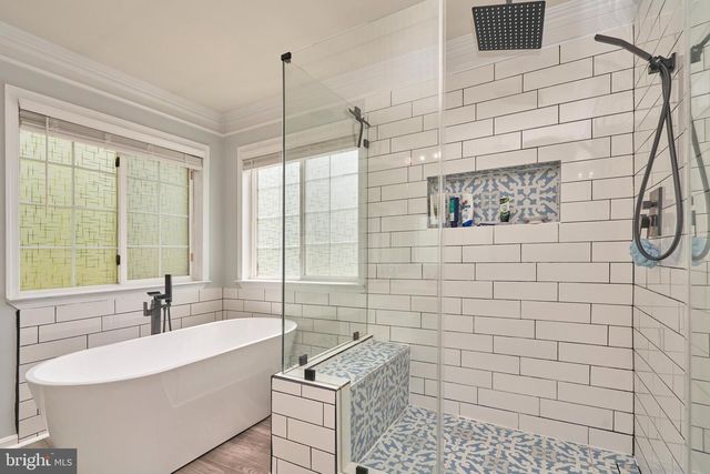 20952 HOLLYBERRY CT, Ashburn, VA 20147