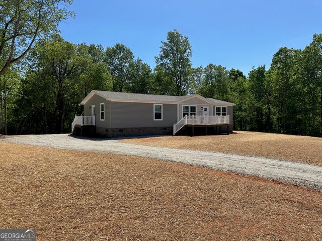 2820 Hollywood Church RD, Clarkesville, GA 30523