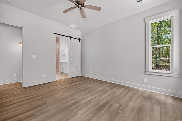 21 Casino Circle, Hot Springs Village, AR 71909