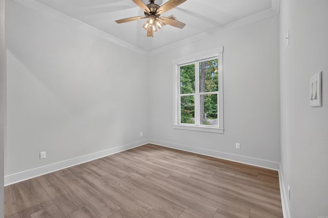 21 Casino Circle, Hot Springs Village, AR 71909