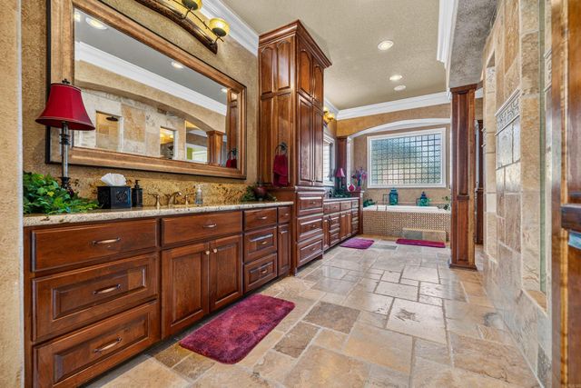 331 Paradise Point, Hot Springs, AR 71913