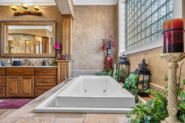 331 Paradise Point, Hot Springs, AR 71913
