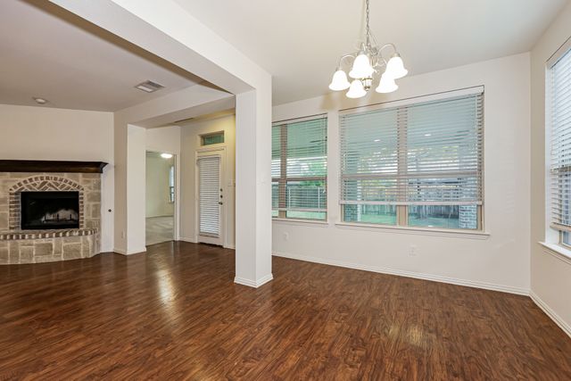 5305 Grove Cove Drive, Mckinney, TX 75071