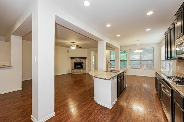 5305 Grove Cove Drive, Mckinney, TX 75071