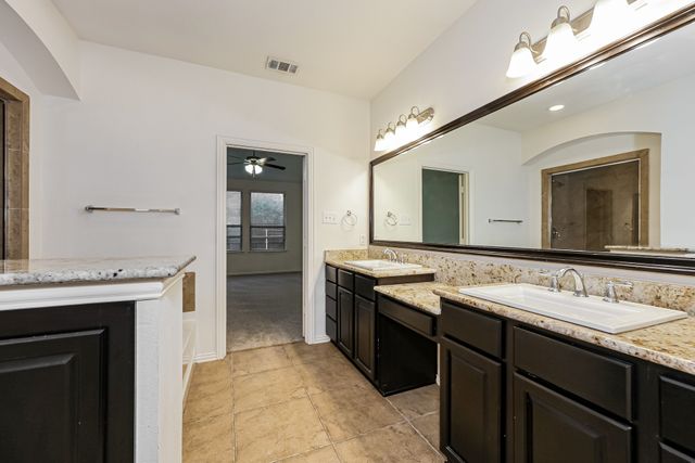 5305 Grove Cove Drive, Mckinney, TX 75071