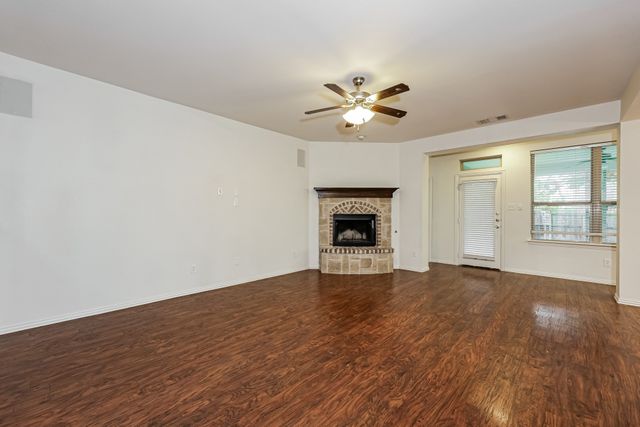 5305 Grove Cove Drive, Mckinney, TX 75071