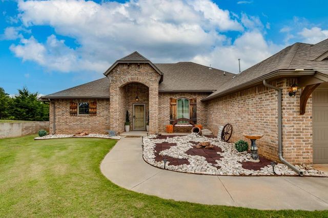 12478 Hidden Run Road, Guthrie, OK 73044