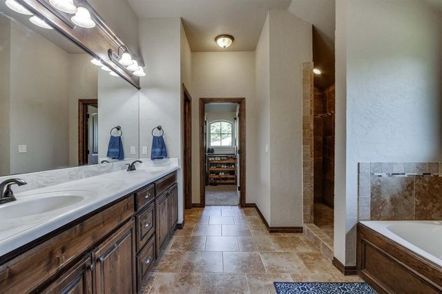 12478 Hidden Run Road, Guthrie, OK 73044