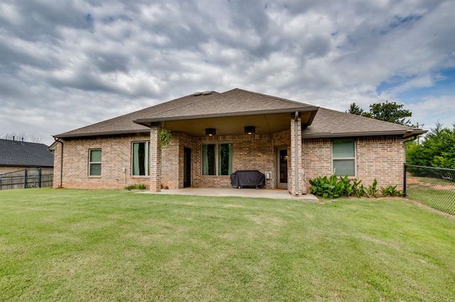 12478 Hidden Run Road, Guthrie, OK 73044