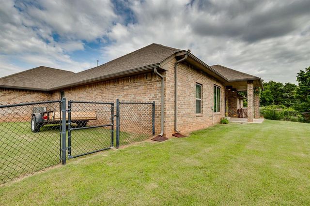 12478 Hidden Run Road, Guthrie, OK 73044